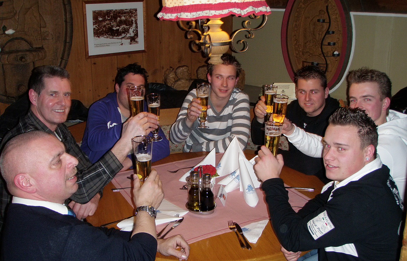 <br />
<b>Notice</b>: Undefined variable: row_projecten in <b>/var/www/vhosts/huibertsbv.nl/httpdocs/fotos.php</b> on line <b>444</b><br />