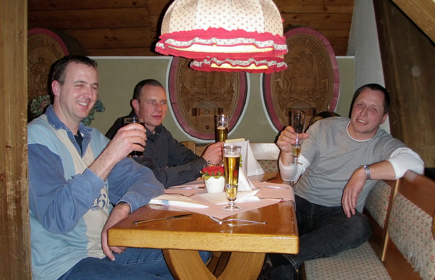 <br />
<b>Notice</b>: Undefined variable: row_projecten in <b>/var/www/vhosts/huibertsbv.nl/httpdocs/fotos.php</b> on line <b>444</b><br />