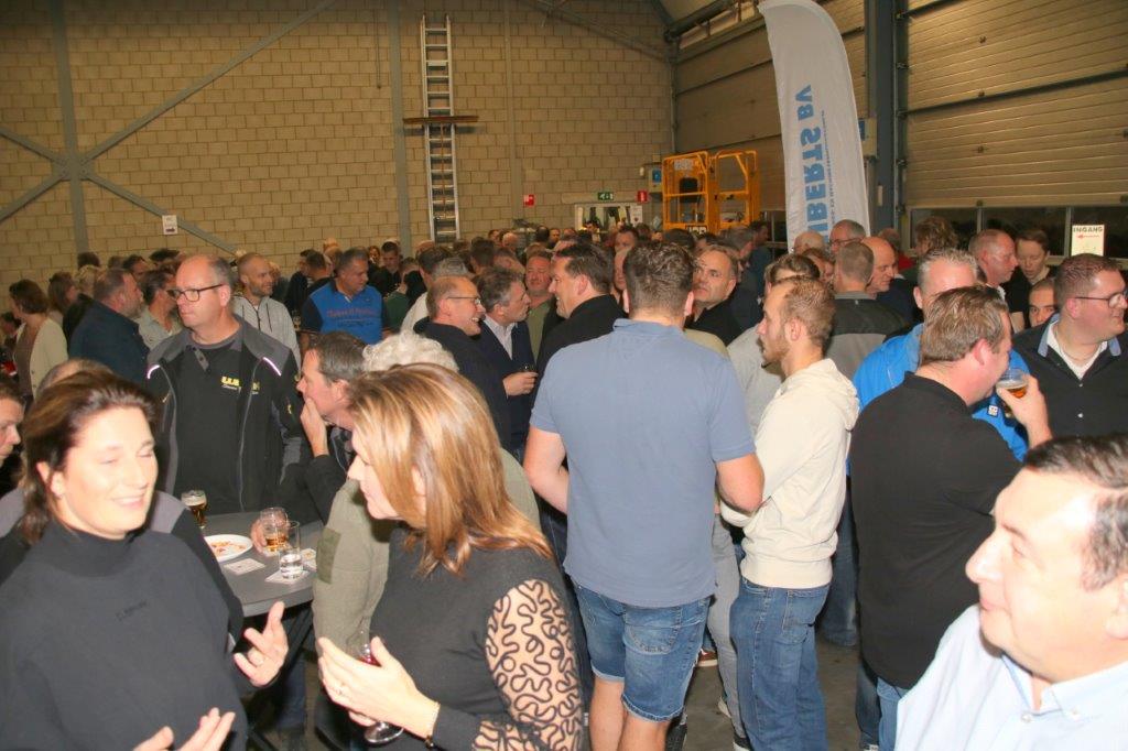 <br />
<b>Notice</b>: Undefined variable: row_projecten in <b>/var/www/vhosts/huibertsbv.nl/httpdocs/fotos.php</b> on line <b>444</b><br />