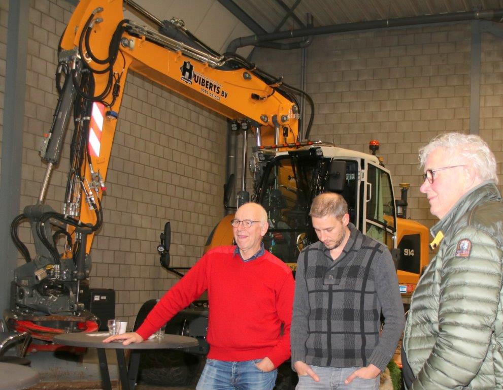 <br />
<b>Notice</b>: Undefined variable: row_projecten in <b>/var/www/vhosts/huibertsbv.nl/httpdocs/fotos.php</b> on line <b>444</b><br />