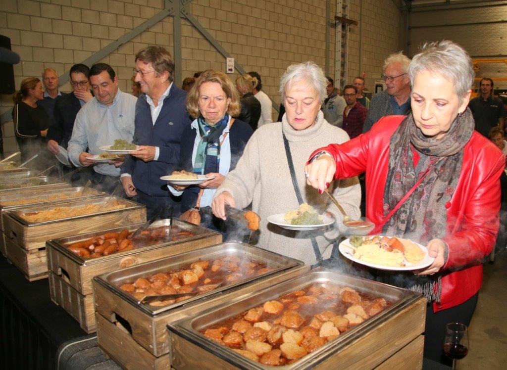 <br />
<b>Notice</b>: Undefined variable: row_projecten in <b>/var/www/vhosts/huibertsbv.nl/httpdocs/fotos.php</b> on line <b>444</b><br />