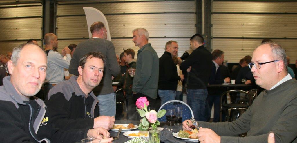 <br />
<b>Notice</b>: Undefined variable: row_projecten in <b>/var/www/vhosts/huibertsbv.nl/httpdocs/fotos.php</b> on line <b>444</b><br />