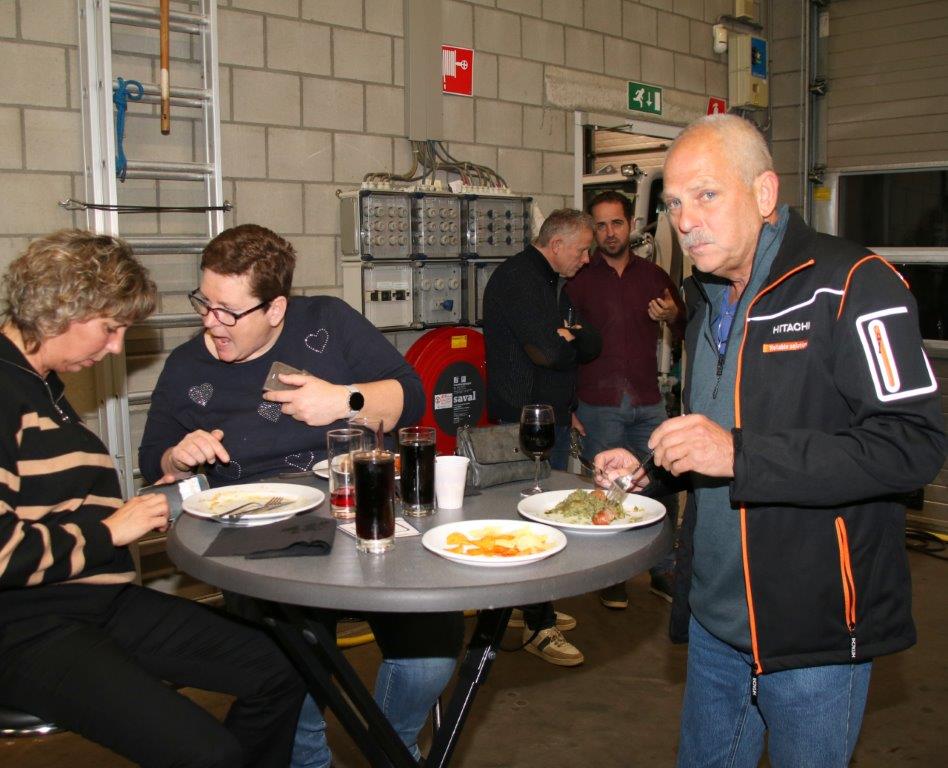 <br />
<b>Notice</b>: Undefined variable: row_projecten in <b>/var/www/vhosts/huibertsbv.nl/httpdocs/fotos.php</b> on line <b>444</b><br />