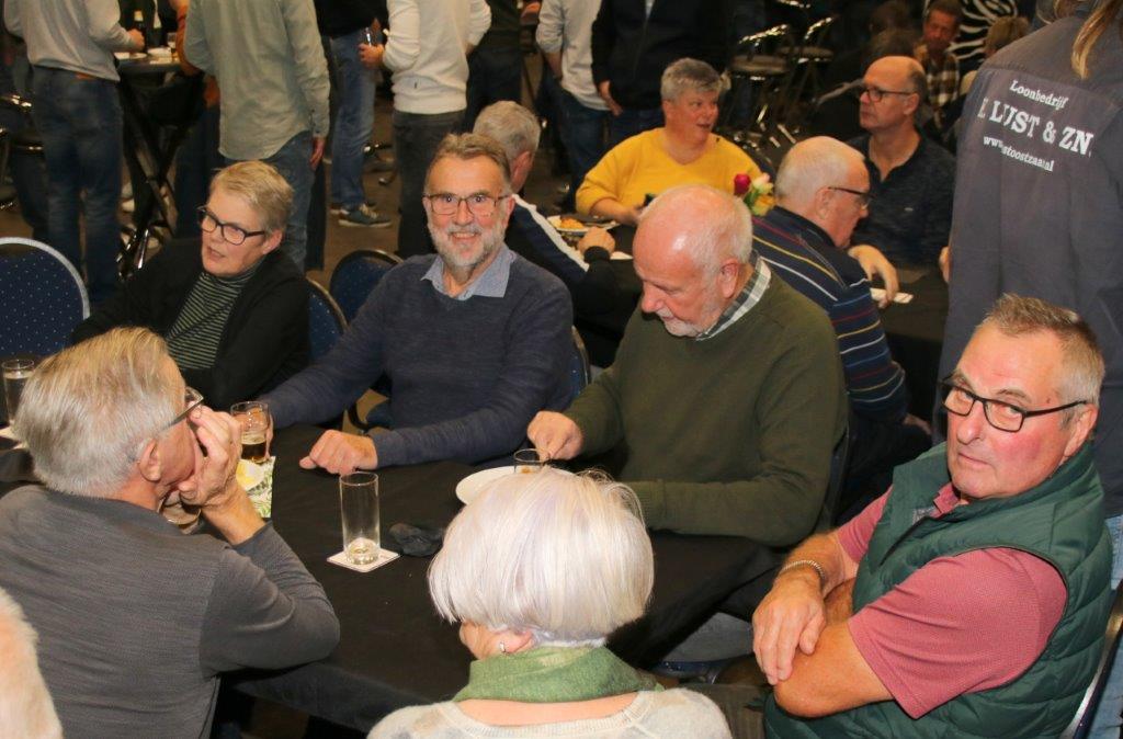 <br />
<b>Notice</b>: Undefined variable: row_projecten in <b>/var/www/vhosts/huibertsbv.nl/httpdocs/fotos.php</b> on line <b>444</b><br />