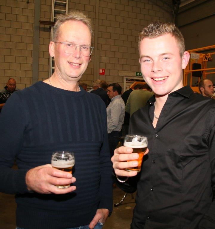 <br />
<b>Notice</b>: Undefined variable: row_projecten in <b>/var/www/vhosts/huibertsbv.nl/httpdocs/fotos.php</b> on line <b>444</b><br />