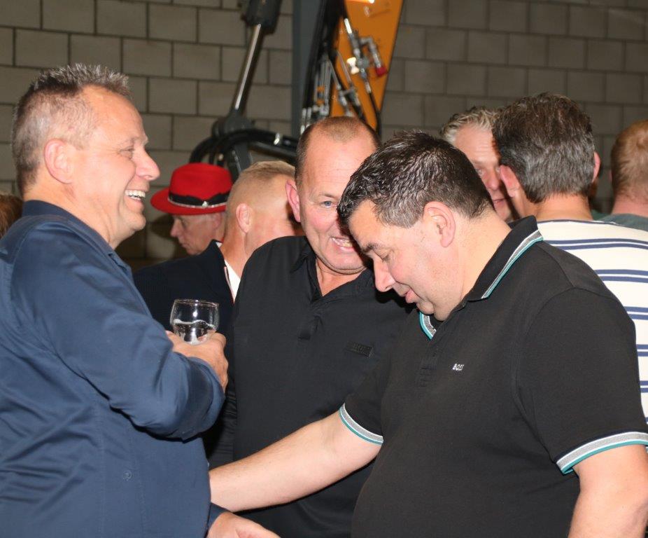 <br />
<b>Notice</b>: Undefined variable: row_projecten in <b>/var/www/vhosts/huibertsbv.nl/httpdocs/fotos.php</b> on line <b>444</b><br />