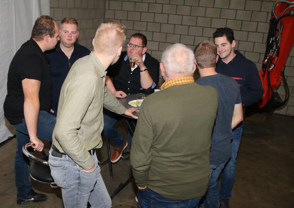 <br />
<b>Notice</b>: Undefined variable: row_projecten in <b>/var/www/vhosts/huibertsbv.nl/httpdocs/fotos.php</b> on line <b>444</b><br />