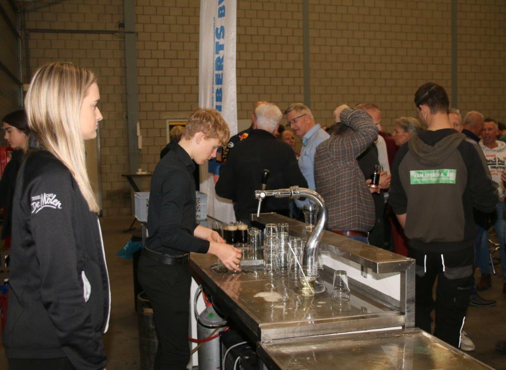 <br />
<b>Notice</b>: Undefined variable: row_projecten in <b>/var/www/vhosts/huibertsbv.nl/httpdocs/fotos.php</b> on line <b>444</b><br />