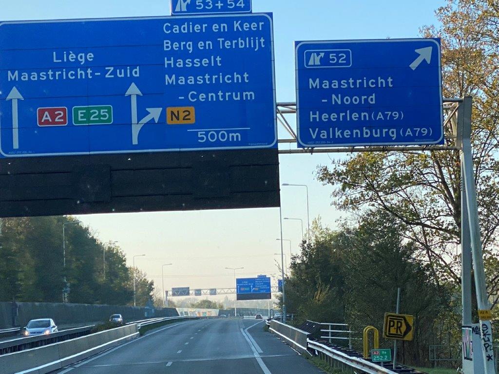 <br />
<b>Notice</b>: Undefined variable: row_projecten in <b>/var/www/vhosts/huibertsbv.nl/httpdocs/fotos.php</b> on line <b>444</b><br />