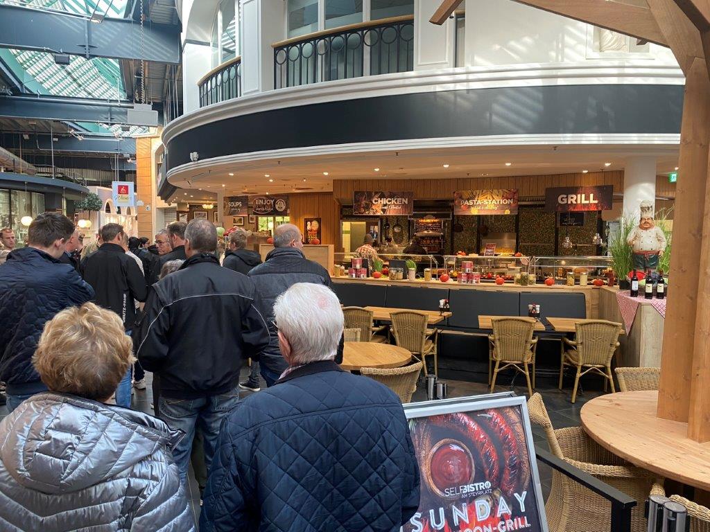 <br />
<b>Notice</b>: Undefined variable: row_projecten in <b>/var/www/vhosts/huibertsbv.nl/httpdocs/fotos.php</b> on line <b>444</b><br />