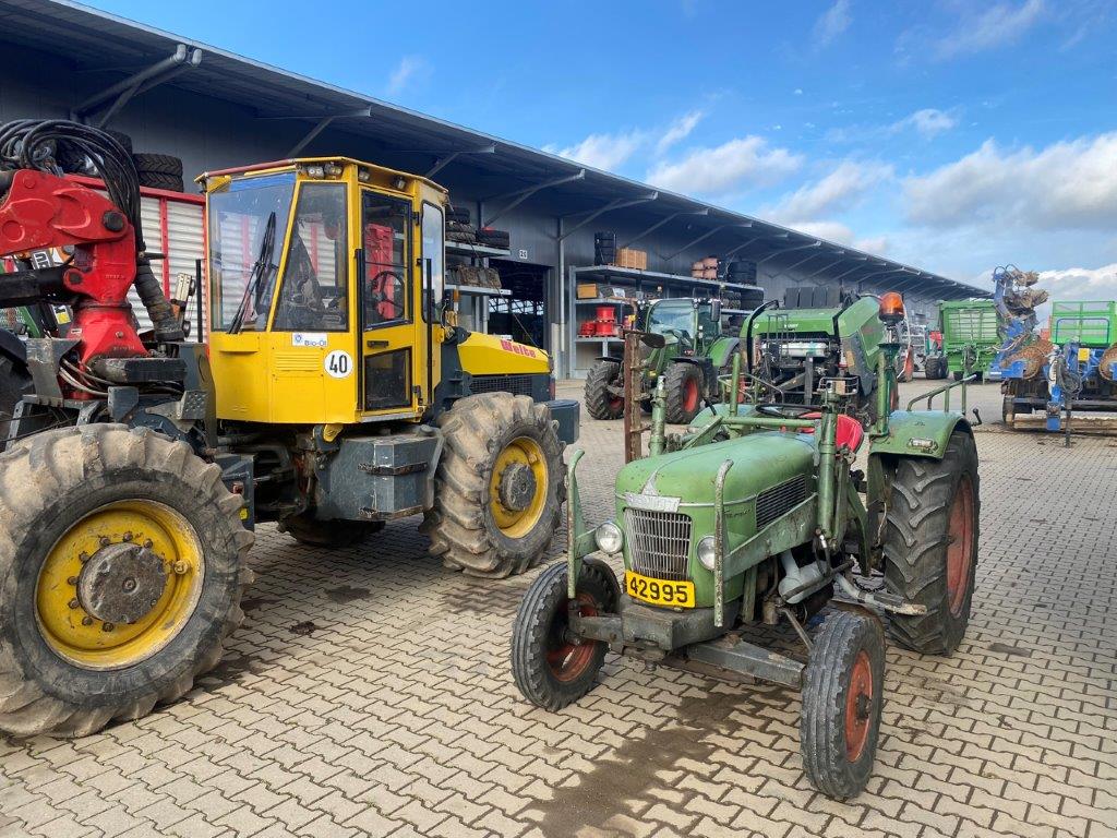 <br />
<b>Notice</b>: Undefined variable: row_projecten in <b>/var/www/vhosts/huibertsbv.nl/httpdocs/fotos.php</b> on line <b>444</b><br />