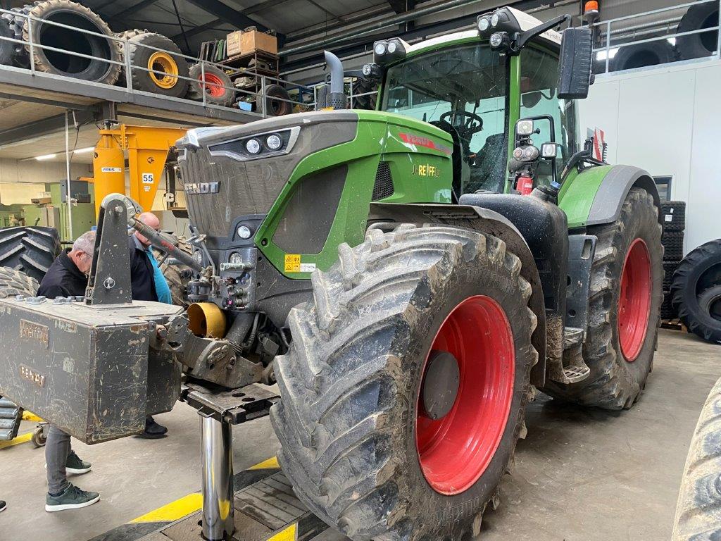 <br />
<b>Notice</b>: Undefined variable: row_projecten in <b>/var/www/vhosts/huibertsbv.nl/httpdocs/fotos.php</b> on line <b>444</b><br />