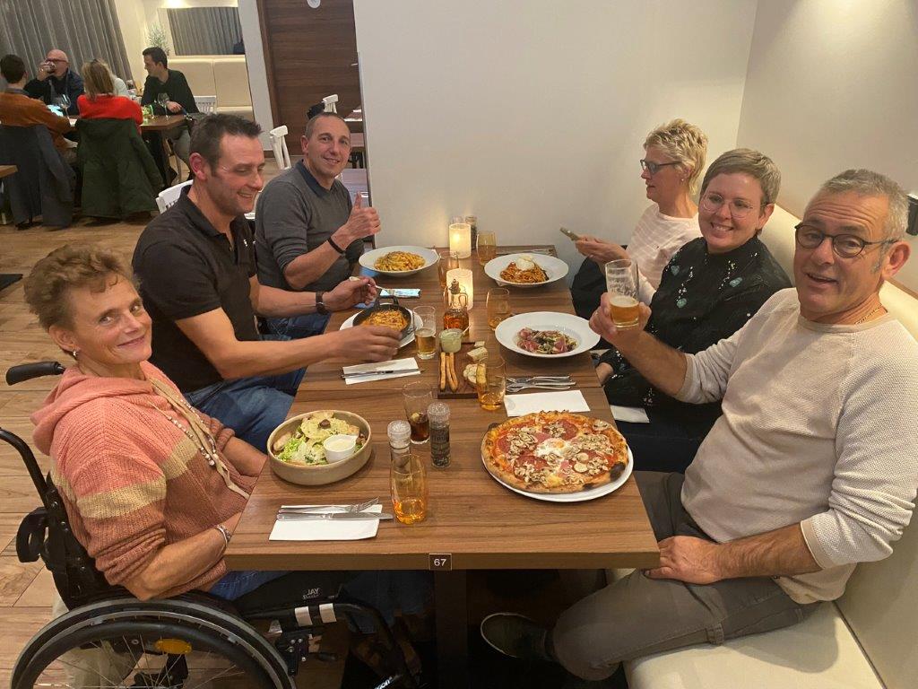 <br />
<b>Notice</b>: Undefined variable: row_projecten in <b>/var/www/vhosts/huibertsbv.nl/httpdocs/fotos.php</b> on line <b>444</b><br />