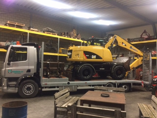 <br />
<b>Notice</b>:  Undefined variable: row_projecten in <b>/var/www/vhosts/huibertsbv.nl/httpdocs/fotos.php</b> on line <b>444</b><br />