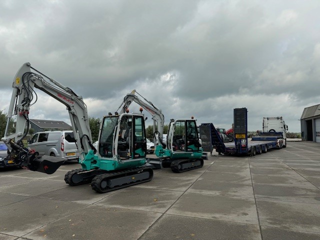 Takeuchi TB250 DKS (2024 - stage V) Takeuchi TB250 DKS (2024 - stage V)